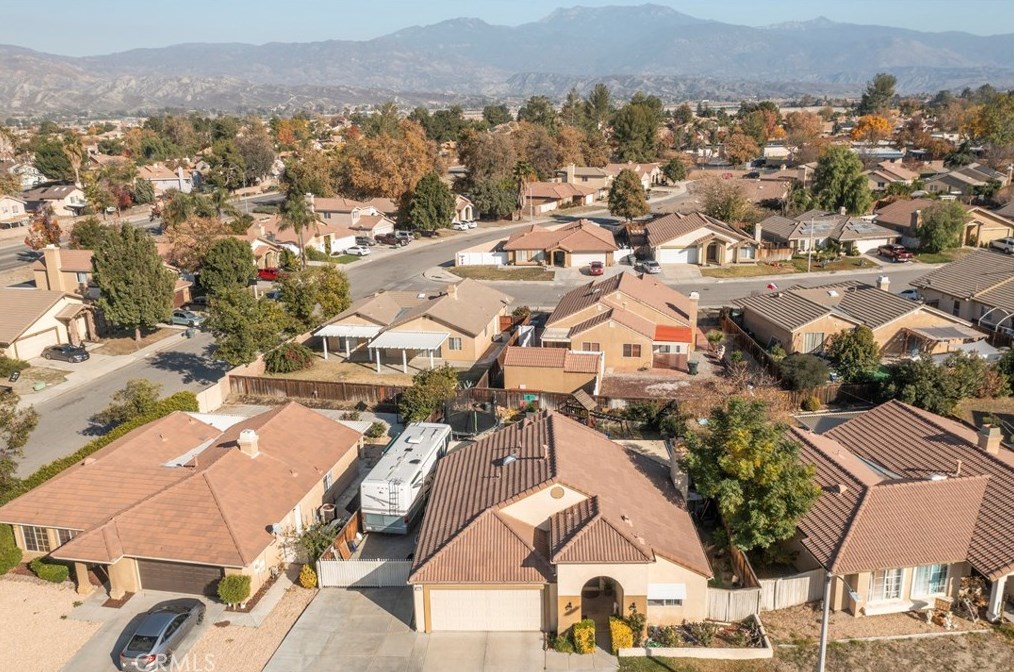 1611 Arenas Ln, San Jacinto, CA 92583