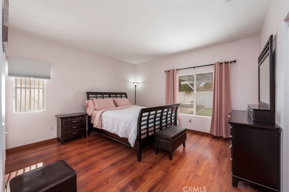 420 S Kirby St, San Jacinto, CA 92582