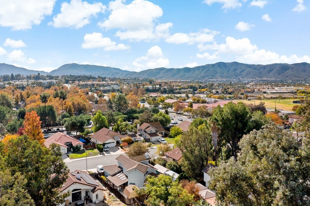 42071 Paseo Sonrisa Del Sol, Temecula, CA 92591