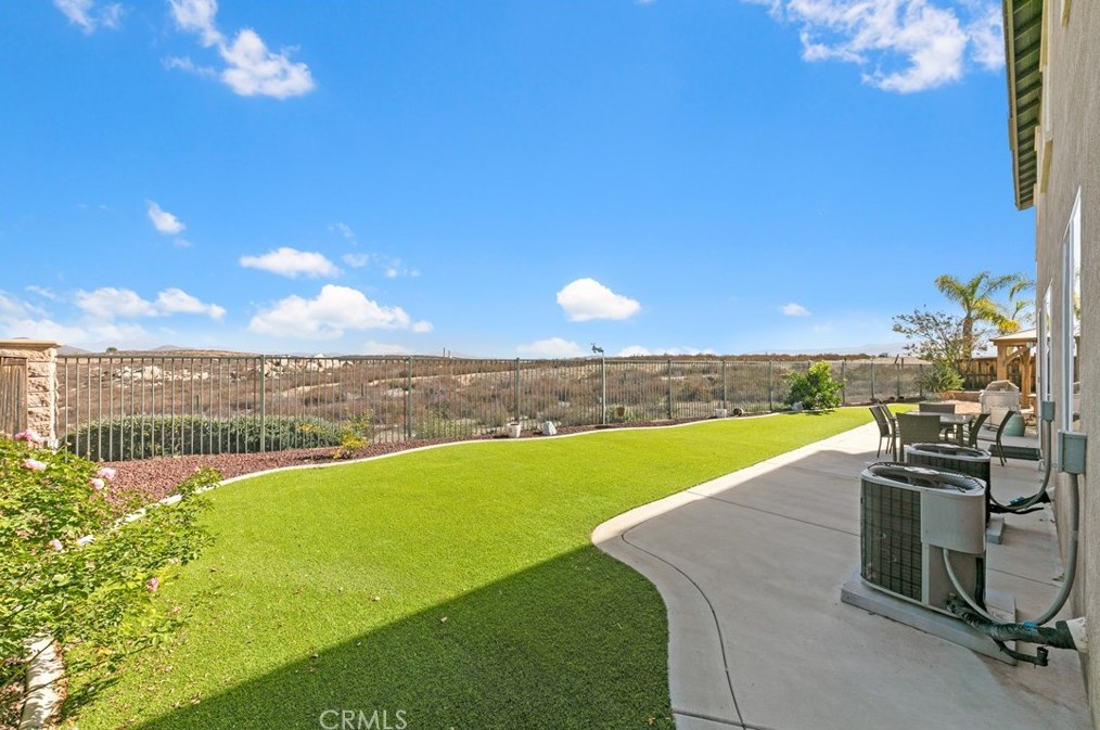 38110 Camarada Ln, Murrieta, CA 92563-3239