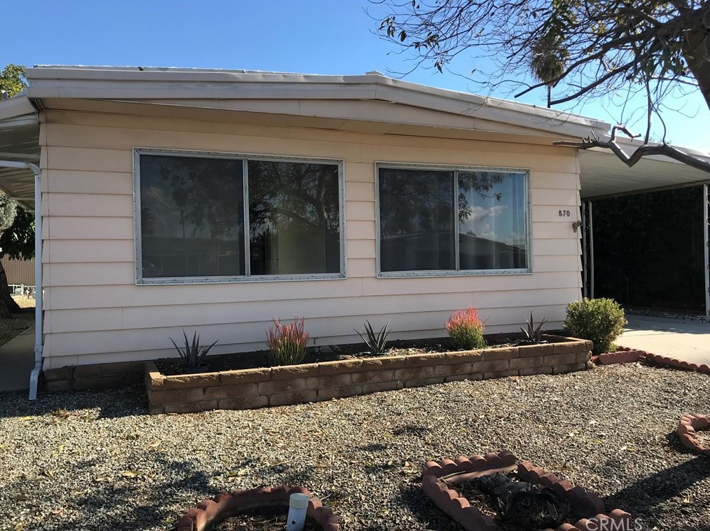 870 Lyon Ave, Hemet, CA 92543-6870