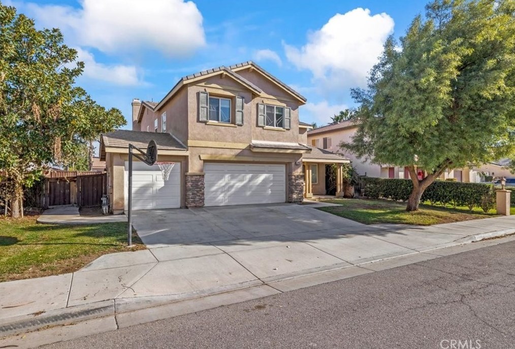 1073 Waterleaf Way, San Jacinto, CA 92582