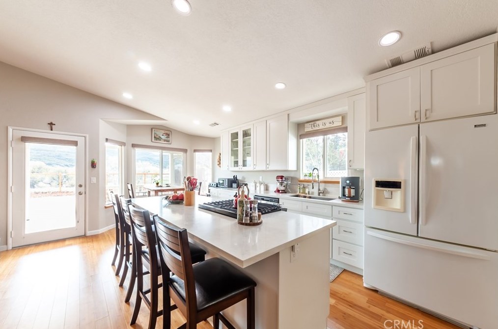 14514 Hardtree Dr, Leona Valley, CA 93532