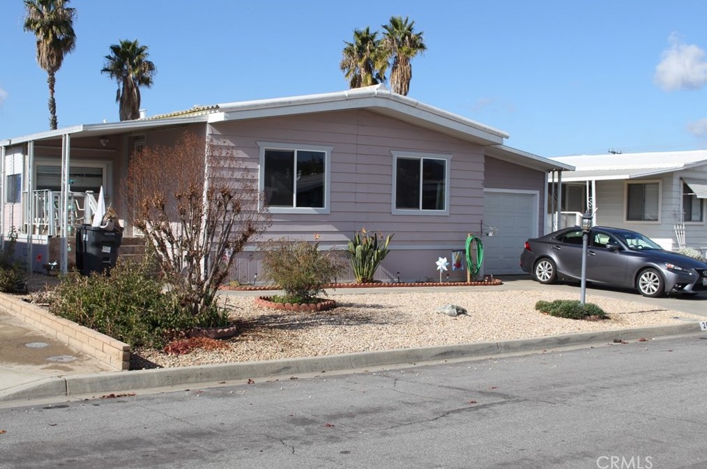 26091 Kentia Palm Dr, Homeland, CA 92548-9537