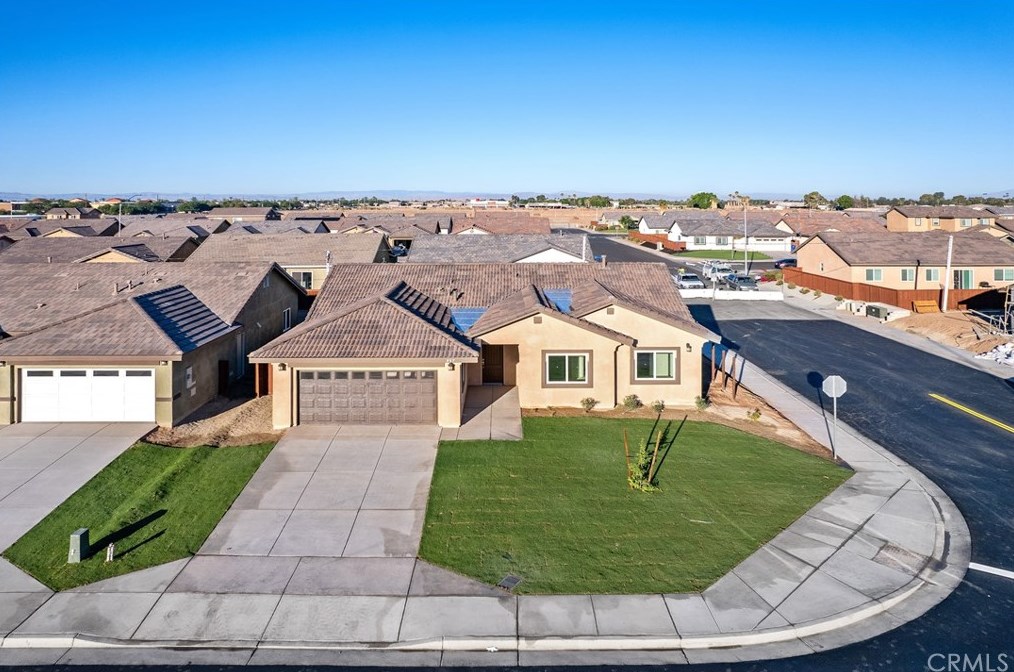 957 Shelbie Ave, Brawley, CA 92227