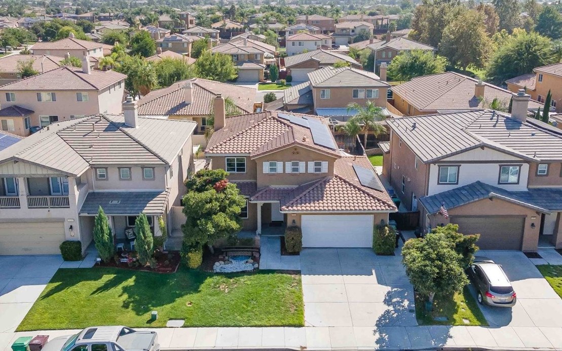 35622 Denver Cir, Winchester CA  92596-8568 exterior