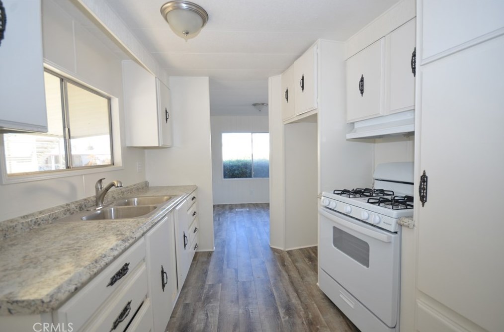 45521 State Hwy 74 ( Florida) #103, Hemet, CA 92544