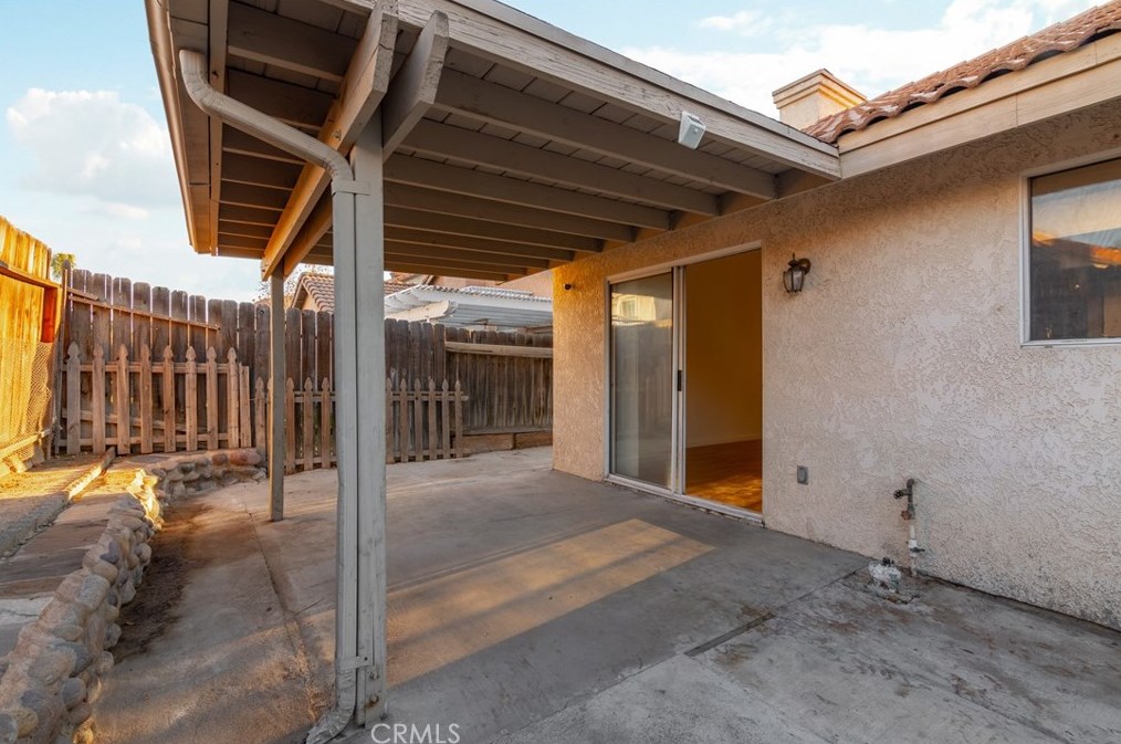 1006 Merced Way, Hemet CA  92545-4779 exterior