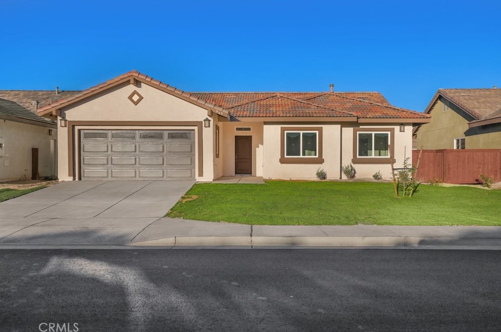 969 Shelbie Ave, Brawley, CA 92227