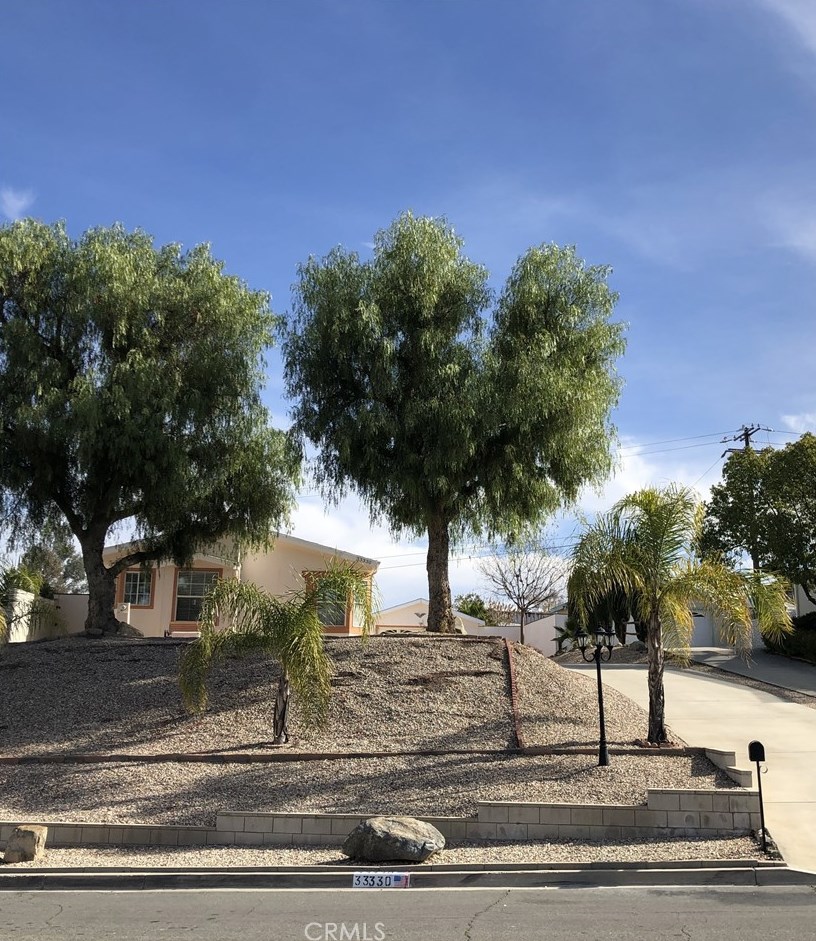 33330 Hidden Hollow Dr, Wildomar, CA 92595