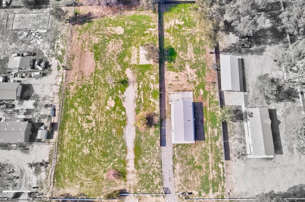 28561 Memory Ln, Winchester, CA 92596