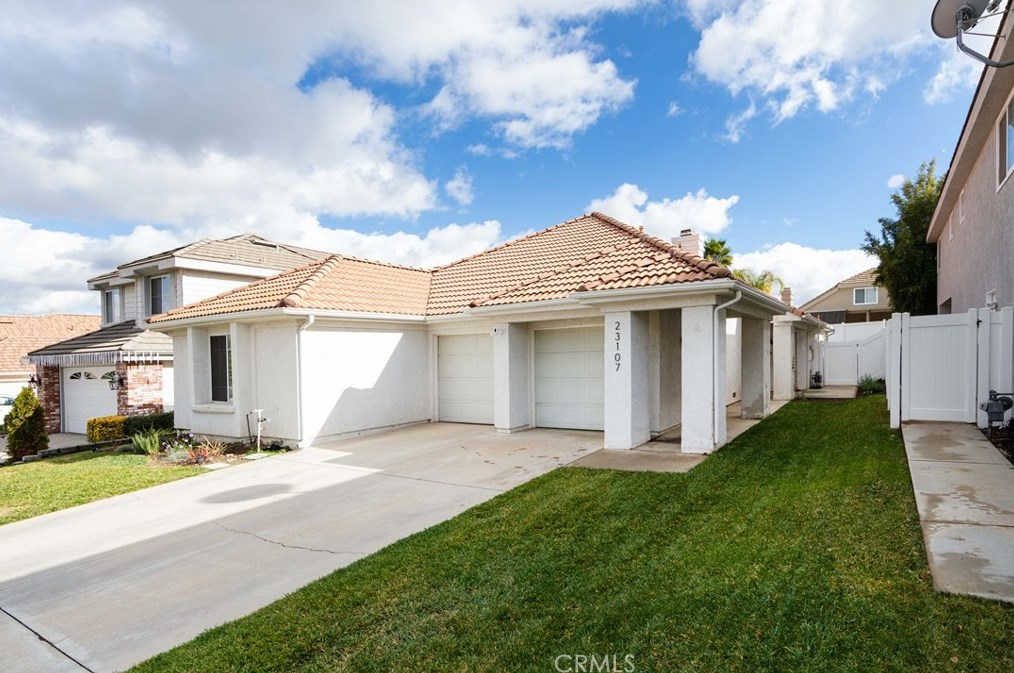 23107 Joaquin Ridge Dr, Murrieta, CA 92562