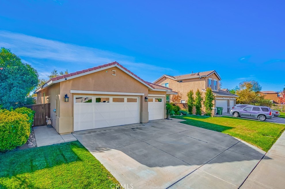 35901 Country Park Dr, Wildomar, CA 92595