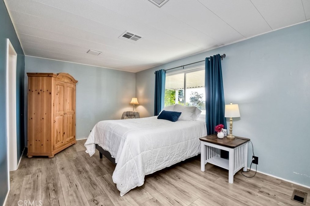 28664 Via Playa Del Rey, Murrieta CA  92563-5601 exterior