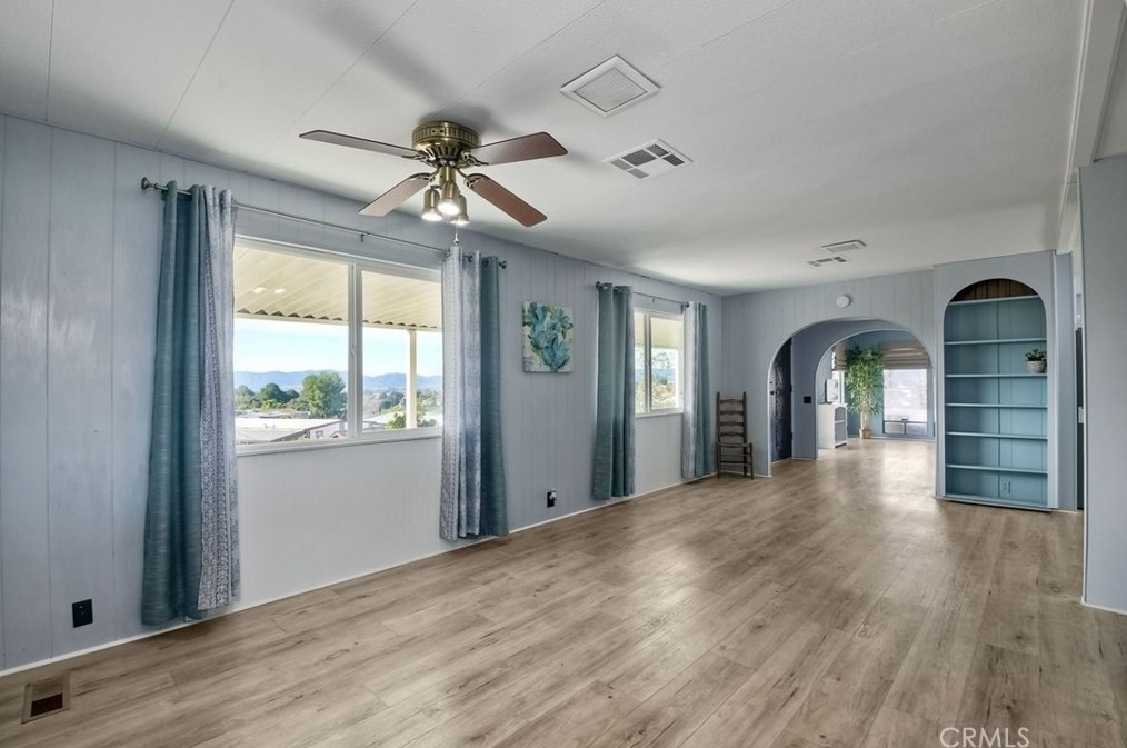 28664 Via Playa Del Rey, Murrieta CA  92563-5601 exterior