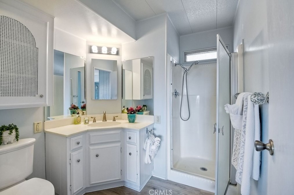 28664 Via Playa Del Rey, Murrieta CA  92563-5601 exterior