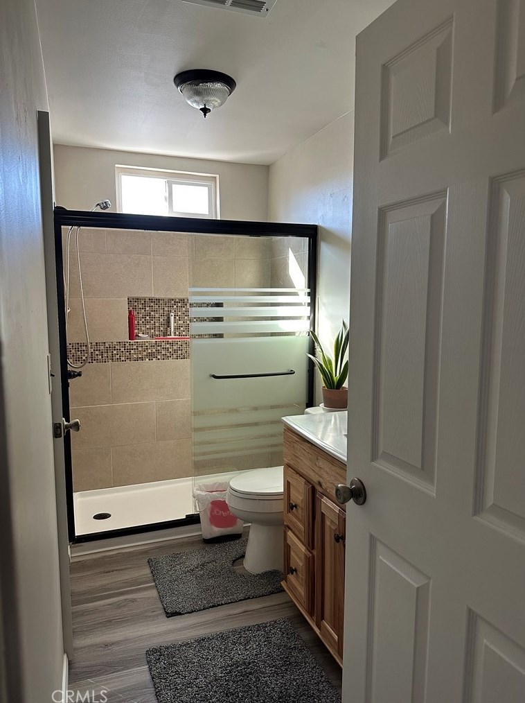 38633 Via Amarilla, Murrieta CA  92563-5739 exterior