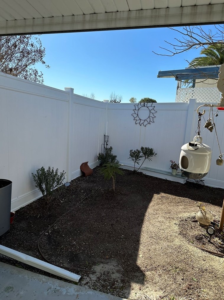 38633 Via Amarilla, Murrieta CA  92563-5739 exterior