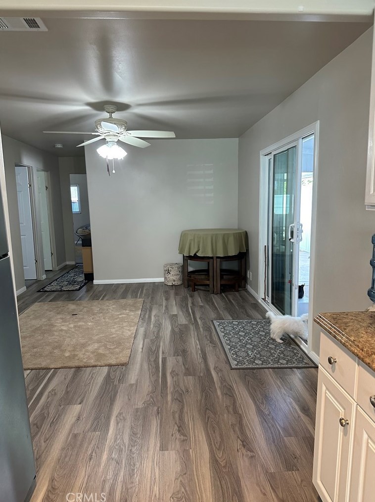 38633 Via Amarilla, Murrieta CA  92563-5739 exterior