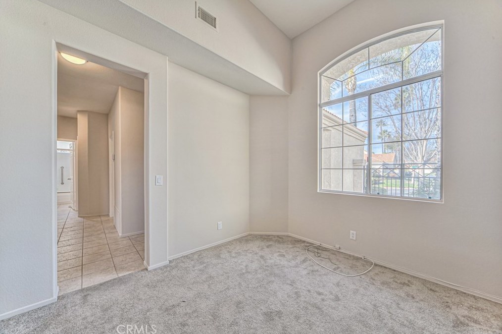 24201 Via Prima Vera, Murrieta CA  92562-3509 exterior