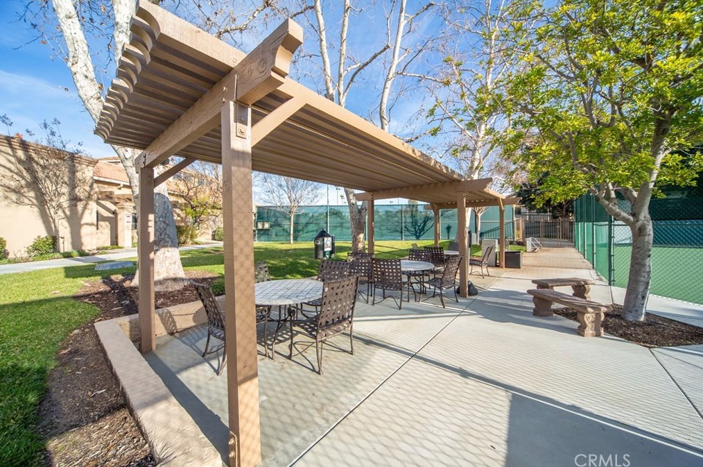 24201 Via Prima Vera, Murrieta CA  92562-3509 exterior