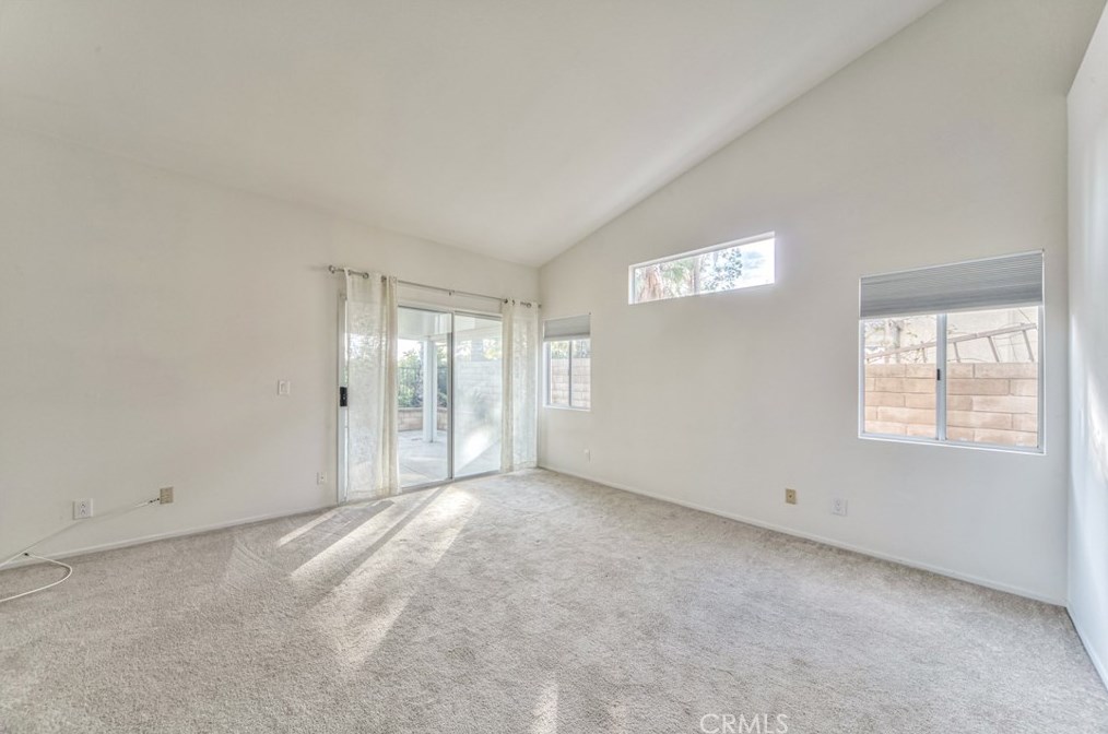 24201 Via Prima Vera, Murrieta CA  92562-3509 exterior