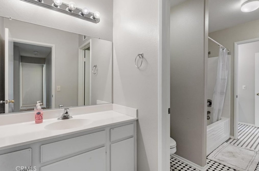 26360 Palisades Dr, Murrieta CA  92563-7330 exterior