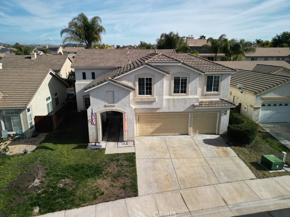 26360 Palisades Dr, Murrieta CA  92563-7330 exterior