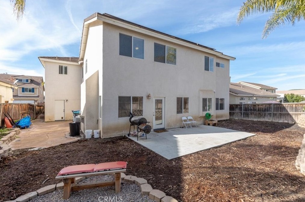 26360 Palisades Dr, Murrieta CA  92563-7330 exterior