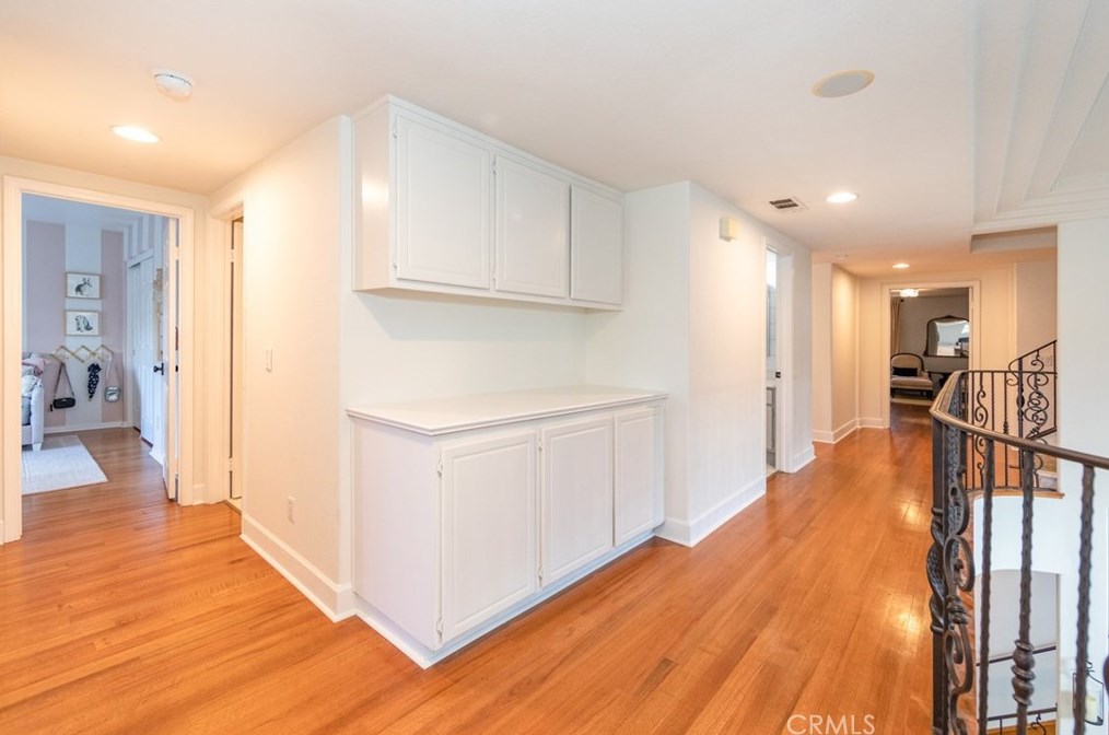 41774 Carleton Way, Temecula CA  92591-1897 exterior