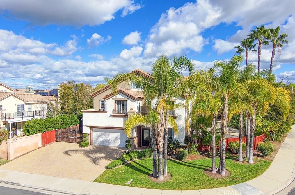 41774 Carleton Way, Temecula CA  92591-1897 exterior