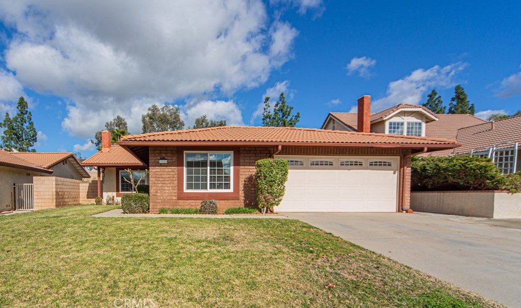 24144 Forsyte St, Moreno Valley, CA 92557-5008