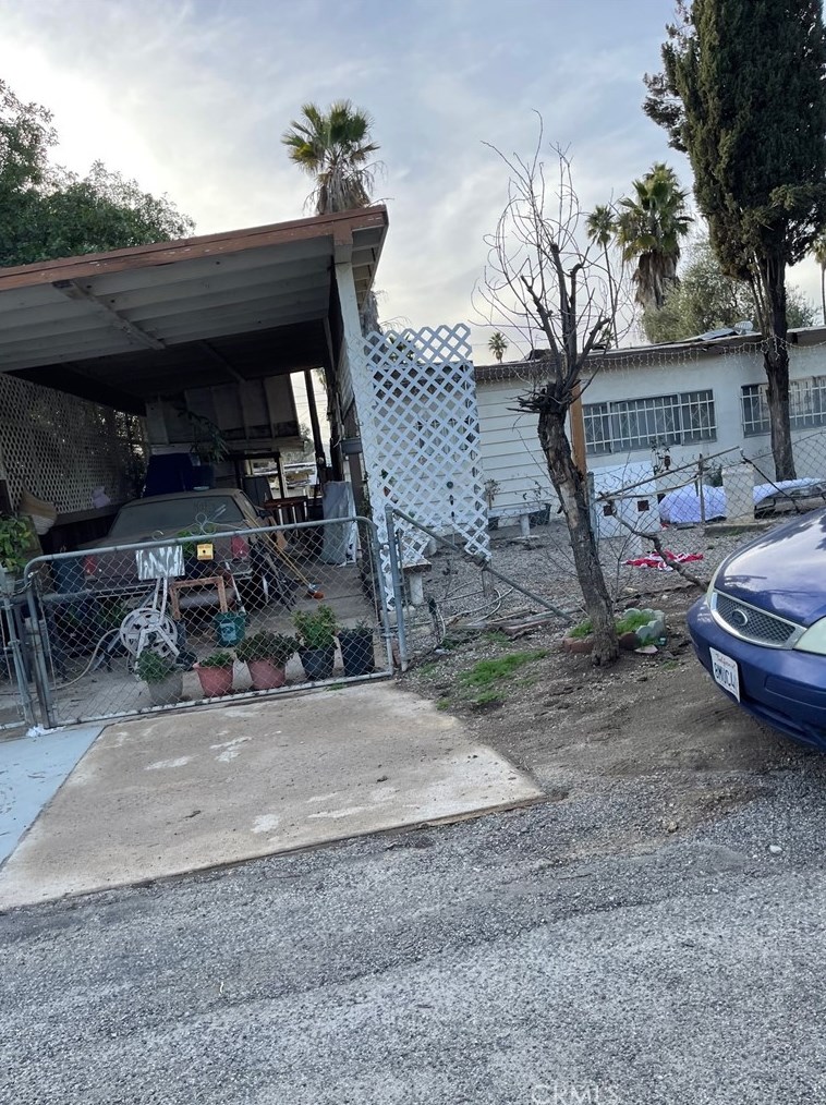 22539 La More Rd, Perris, CA 92570