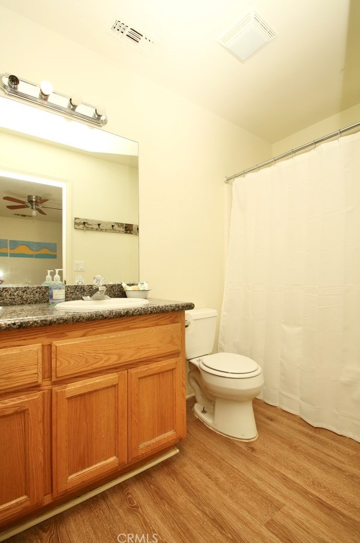 6664 Split Rock Ave, Twntynine Plm CA  92277-3256 exterior