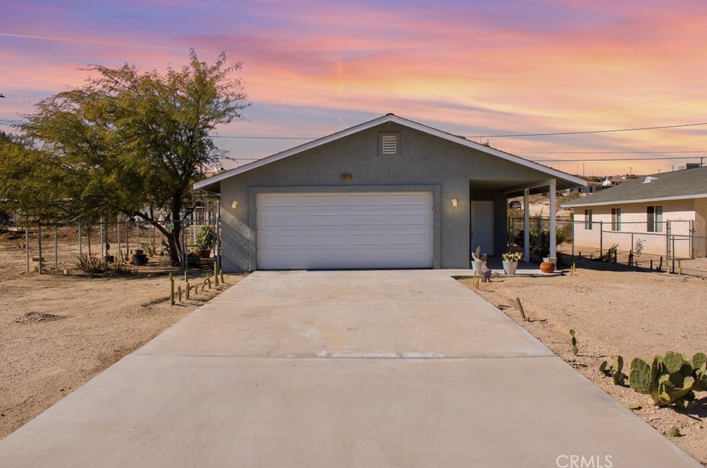 6664 Split Rock Ave, Twntynine Plm CA  92277-3256 exterior