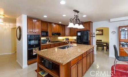 32908 Levi Ct, Temecula, CA 92592