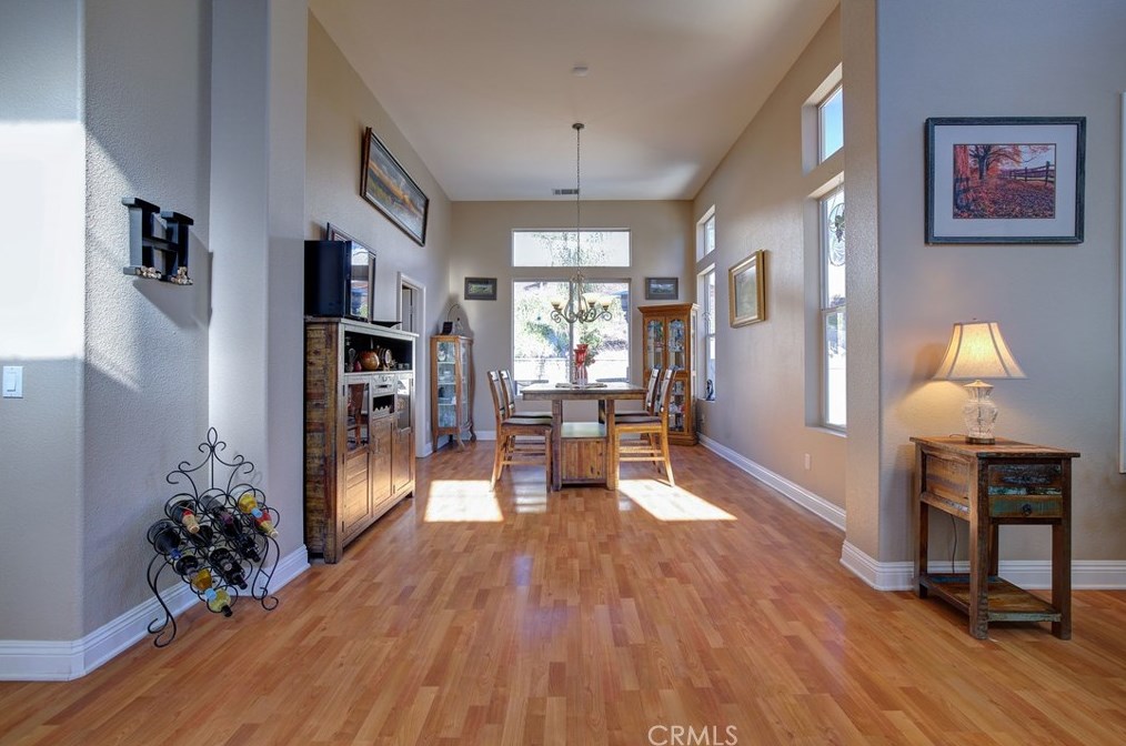 23384 Camellia Ln, Murrieta CA  92562-2229 exterior