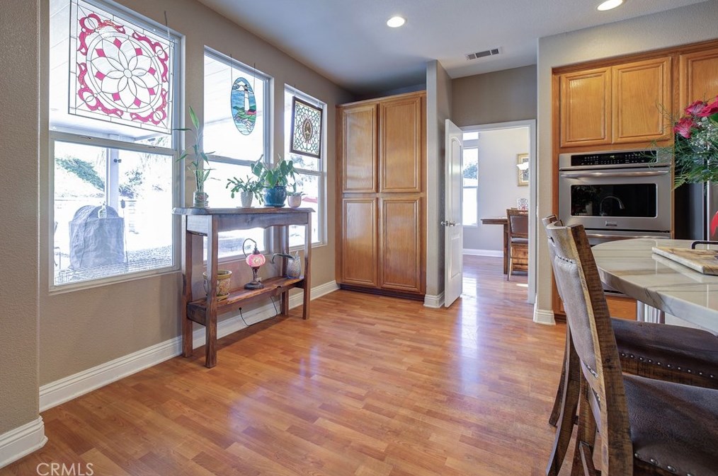 23384 Camellia Ln, Murrieta CA  92562-2229 exterior