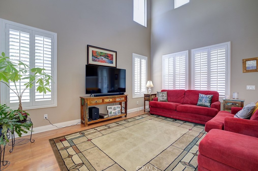 23384 Camellia Ln, Murrieta CA  92562-2229 exterior