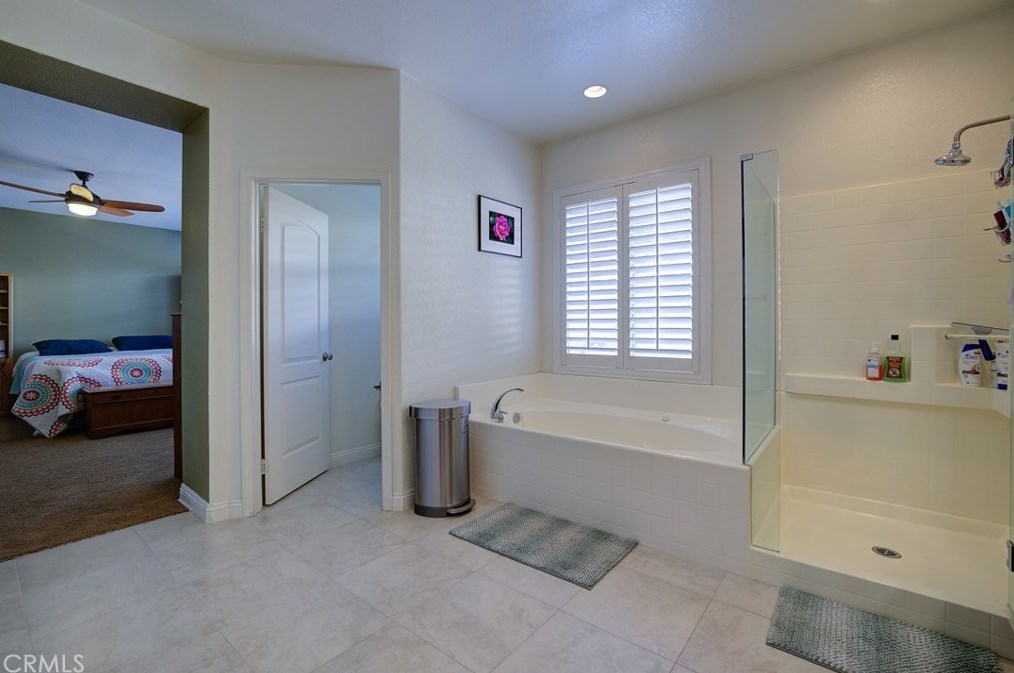 23384 Camellia Ln, Murrieta CA  92562-2229 exterior