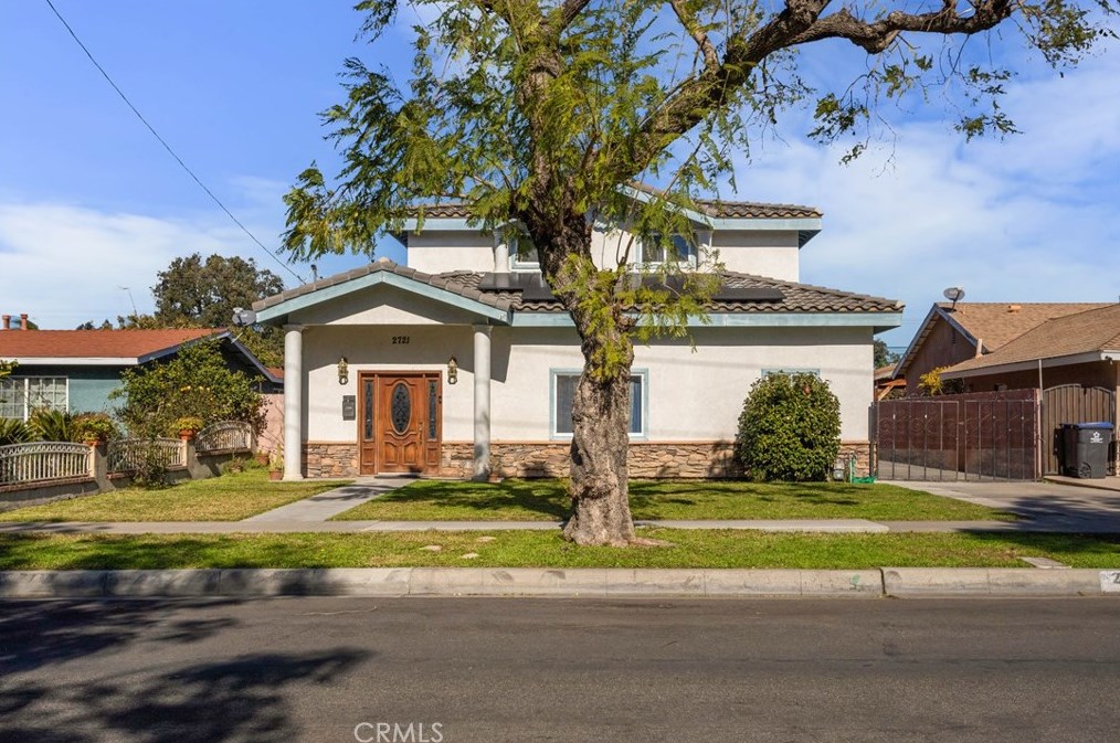 2721 W Harvard St, Santa Ana, CA 92704