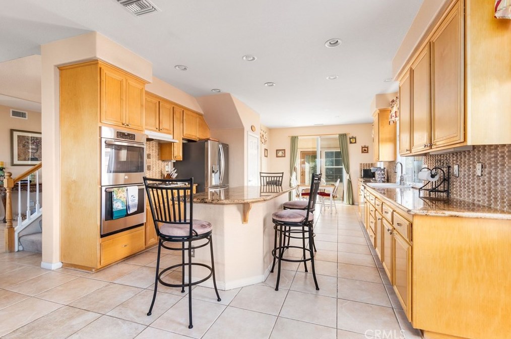 25 Vista Toscana, Lake Elsinore, CA 92532