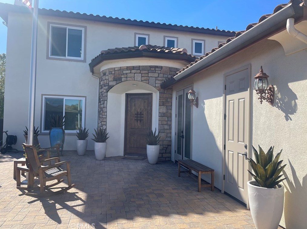 22869 Lindrick Ct, Murrieta, CA 92562-5076