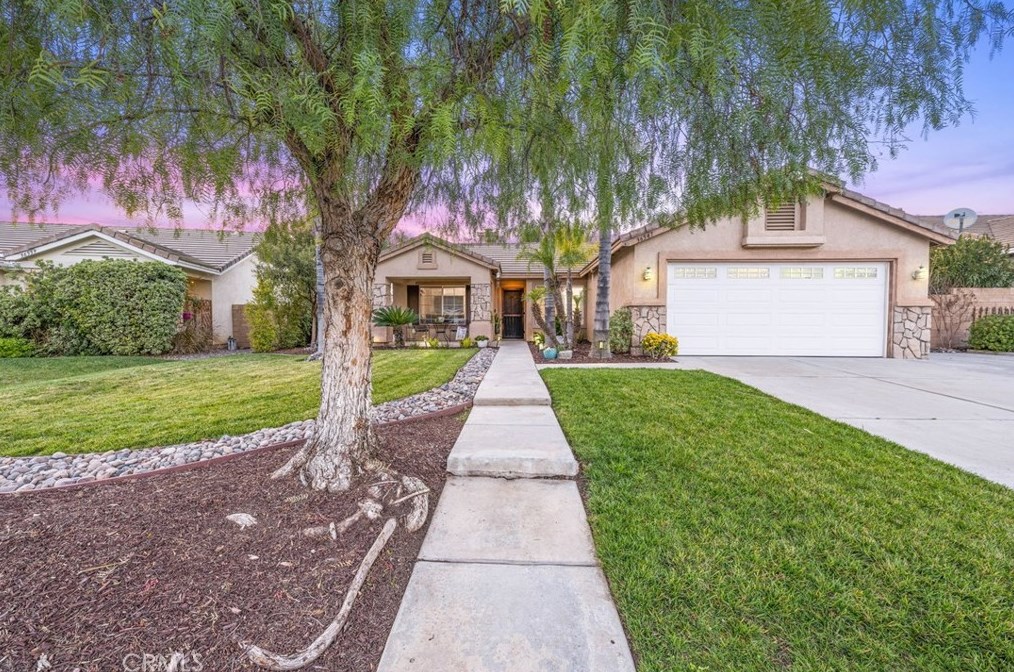 36547 Cheval Dr, Winchester, CA 92596-8905
