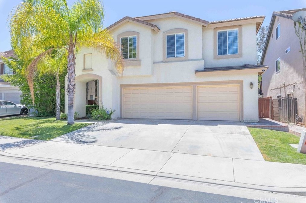 39564 Montebello Way, Murrieta CA  92563-7334 exterior