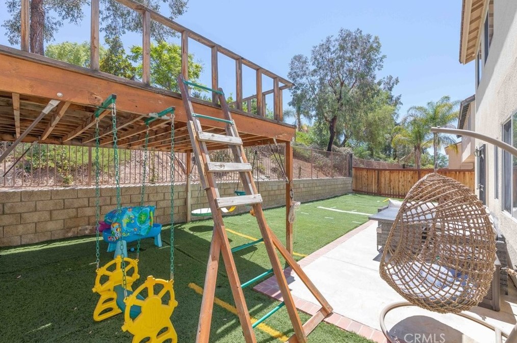 39564 Montebello Way, Murrieta CA  92563-7334 exterior