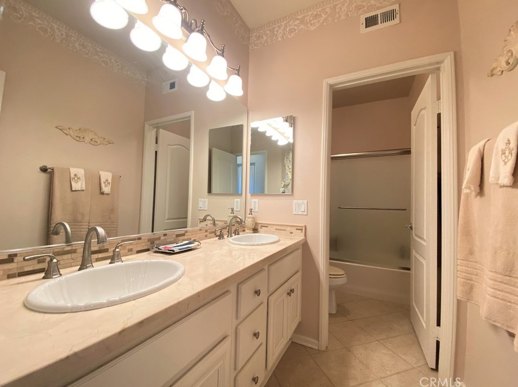 39595 Freemark Abbey, Murrieta CA  92563-4841 exterior