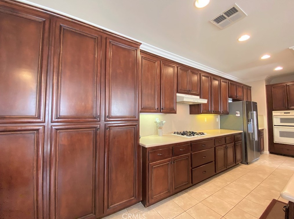 39595 Freemark Abbey, Murrieta CA  92563-4841 exterior