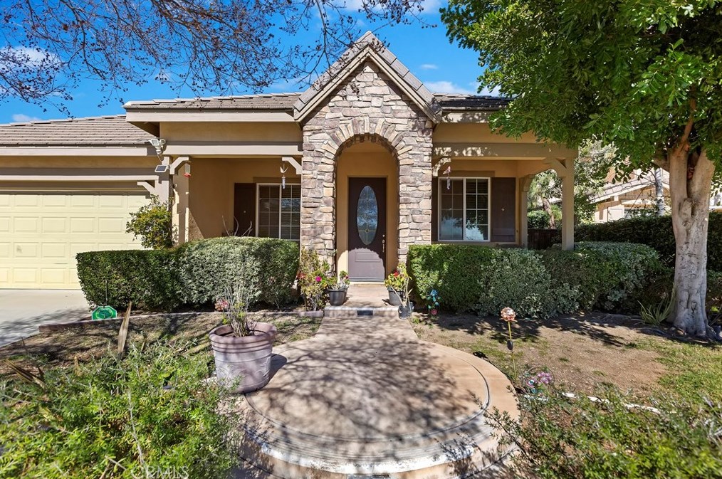 25018 Crimson Lasso Dr, Wildomar, CA 92595