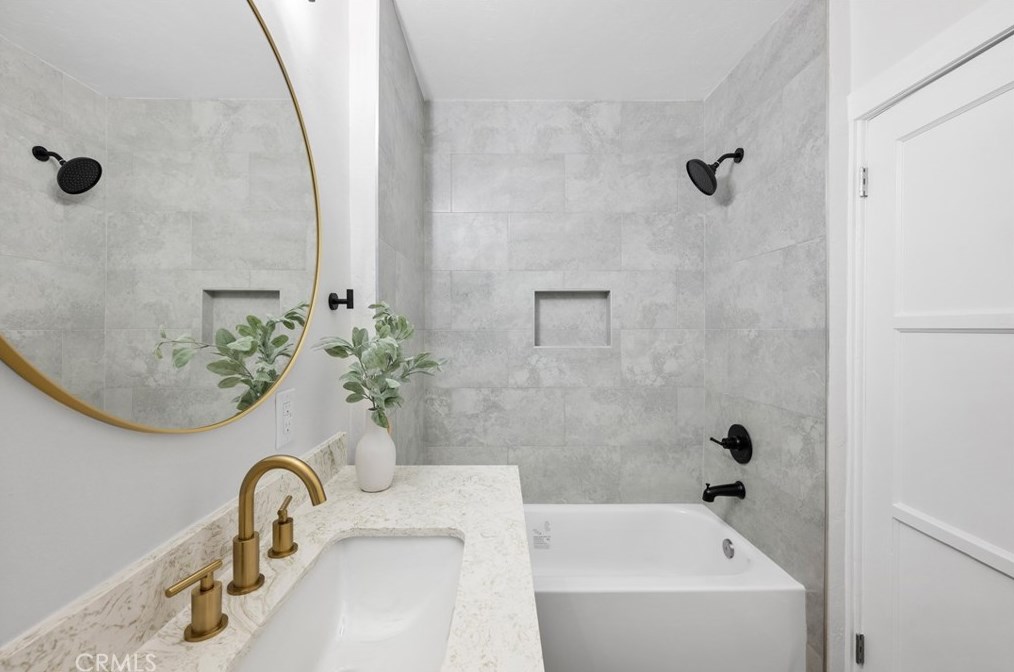 701 Fallbrook St, Fallbrook CA  92028-3443 exterior